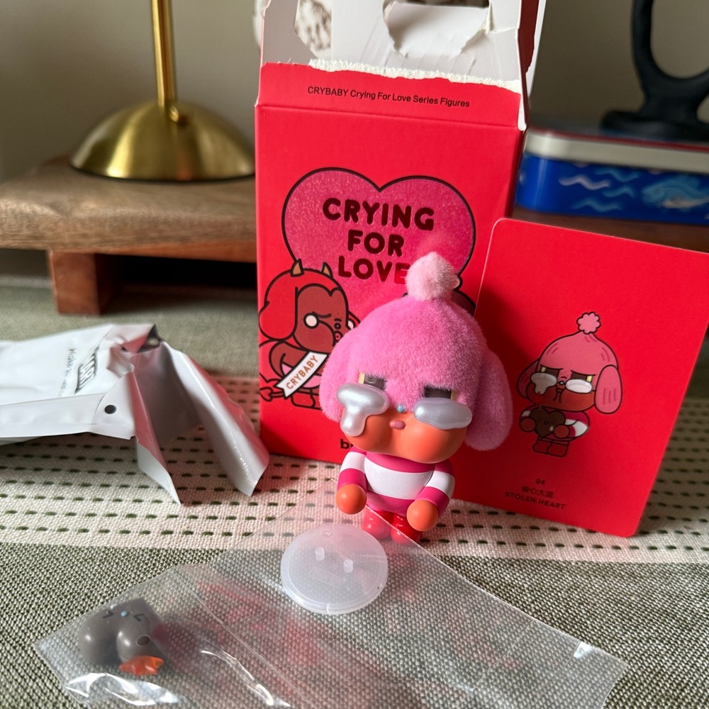 POP MART Crying for Love stolen heart figure